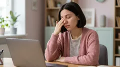 Puffy eyes a těžká víčka: jednoduché návyky, které zmírní otoky i únavu