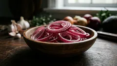 Karamelizovaná cibule krok za krokem: sladká chuť, která zlepší skoro každé jídlo